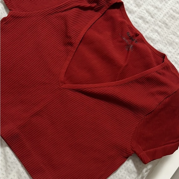 Aritzia and Garage tops - Picture 4 of 5